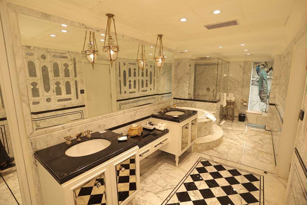 Radisson Blu Udaipur Palace Resort & Spa חדר תמונה